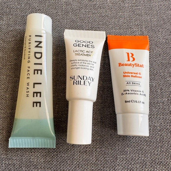 Sunday Riley Other - Face care deluxe sample bundle